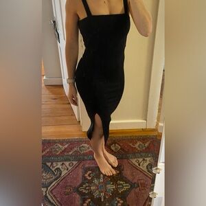 Forever 21 Resort Collection midi black dress